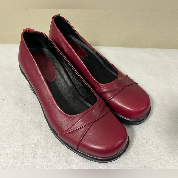 Dansko  Red Leather Mary Jane Wedge Shoes Women’s Size 37/6.5 US Wedge Heel - Picture 9 of 12